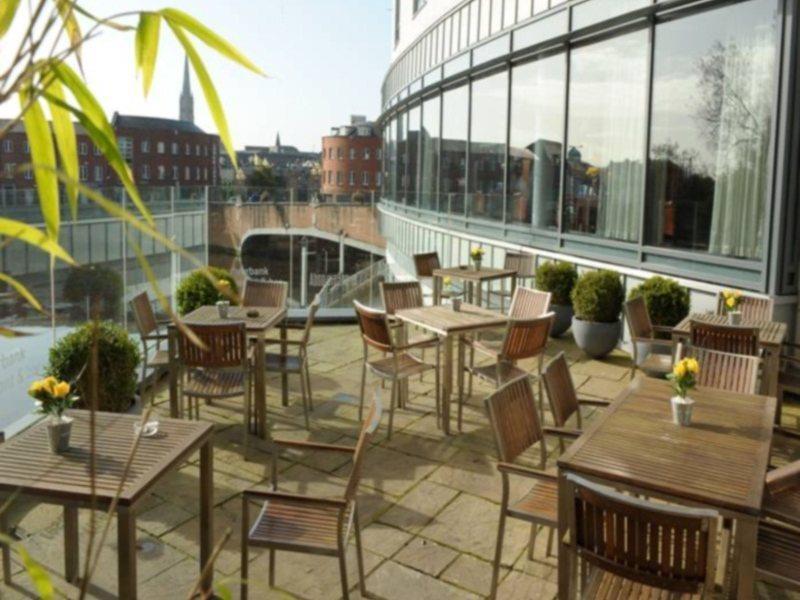 Absolute Hotel Limerick Bagian luar foto