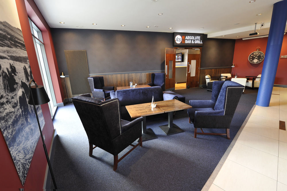 Absolute Hotel Limerick Bagian luar foto